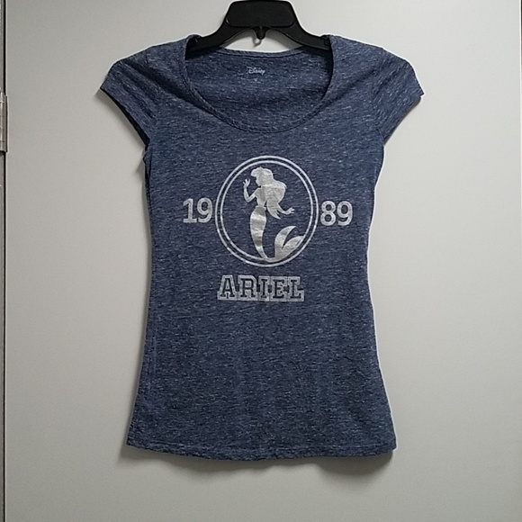 Disney top - Picture 1 of 3